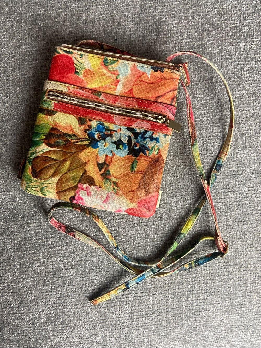 Women's Floral Print Crossbody Bag in Multicolor